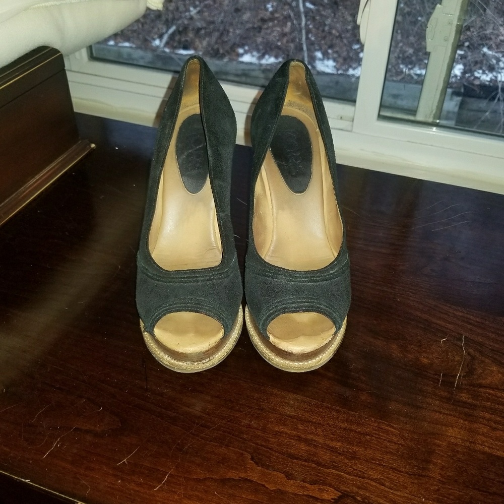 Michael Kors suede wedges - Picture 2 of 4